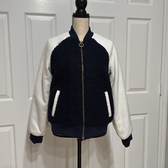 Tommy Hilfiger Women's Navy and Blue Jacket - Picture 5 of 7